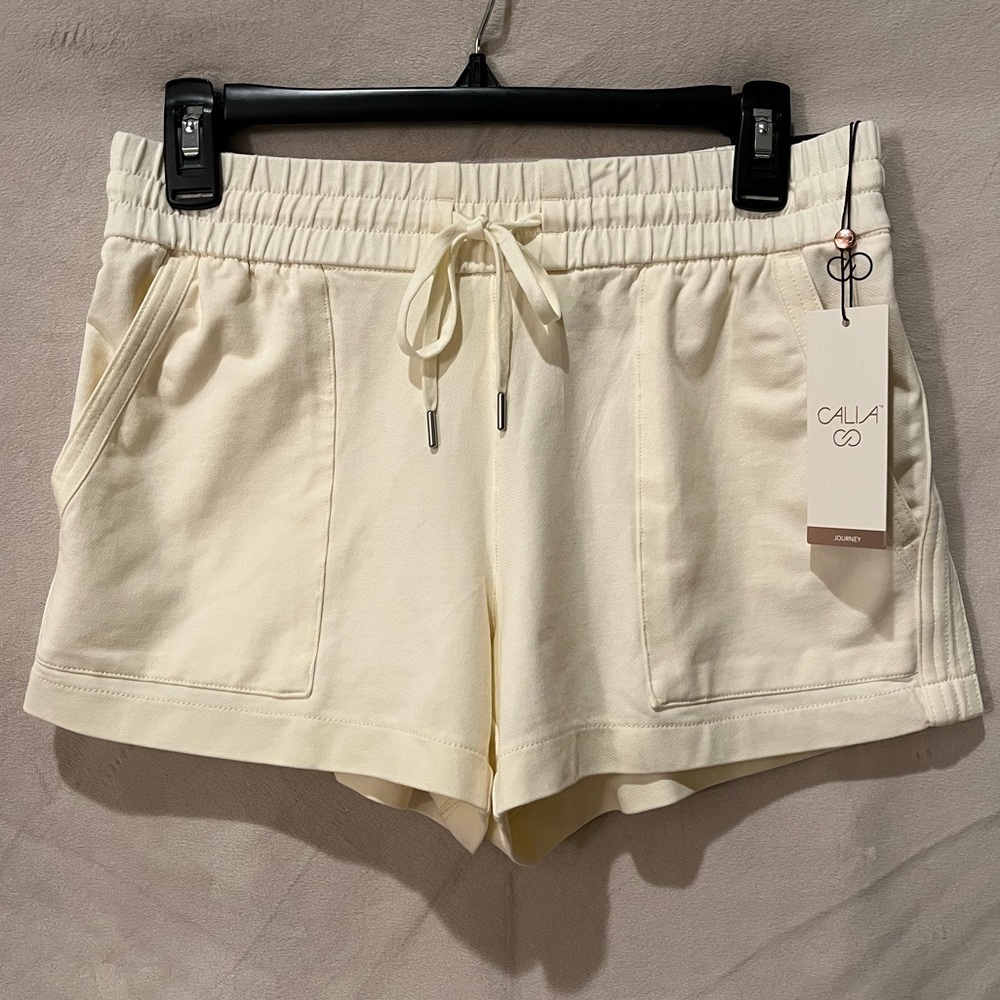 NWT Calia Cream Shorts Size XS